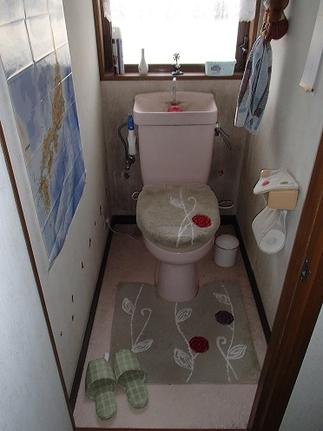 トイレ　リフォーム前