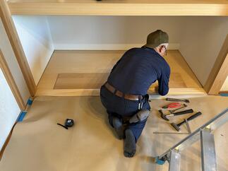 鴨居と敷居（2本溝から3本溝へ）