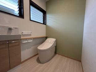 都城市　A様邸　トイレリフォーム工事　『プレアス・ラシッサ』