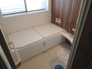 明るくて温かいお風呂に