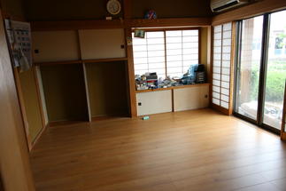 和室からフローリングへリフォーム！！