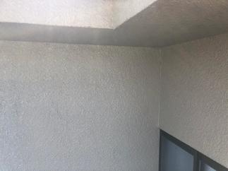 壁もピカピカに♪