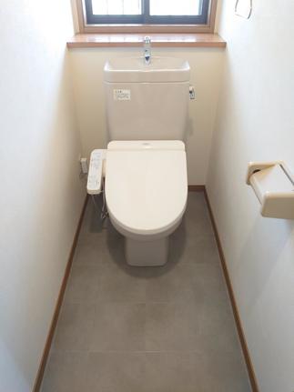 ピカピカトイレへ