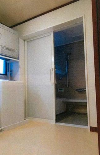 浴室入口の段差が無くなりました