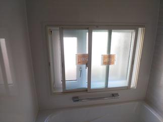 浴室窓断熱リフォーム