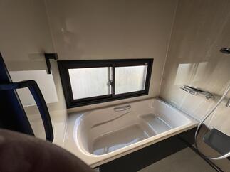 浴室窓に内窓取付ました！