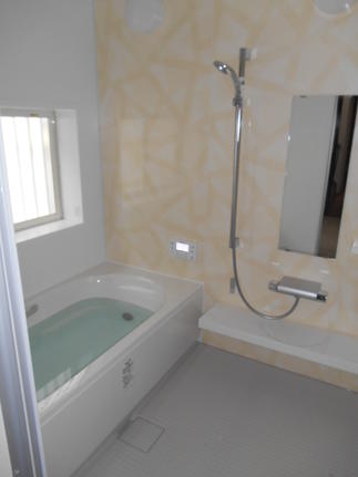 キレイが長続きのお掃除しやすいバスルーム