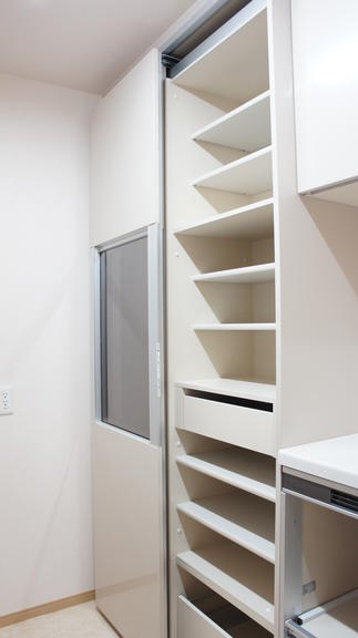 LIXIL　システムキッチン　リシェルSI