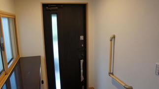 リフォームドア　リシェント　・　内窓　インプラス