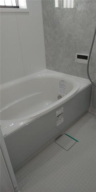 さむ～いお風呂とおさらば！あたたか機能満載な快適なバスルームへ〈浴室〉