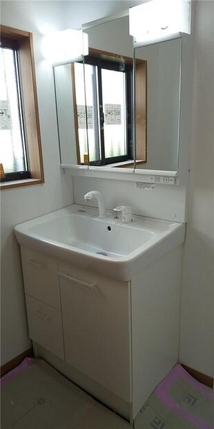 快適な洗面台は気分を変える！毎日使う場所だからこそキレイで使いやすく〈洗面化粧台〉