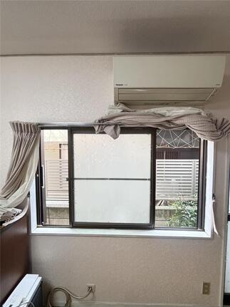 内窓　Before