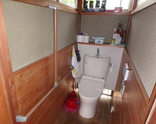 おトイレにも付けました