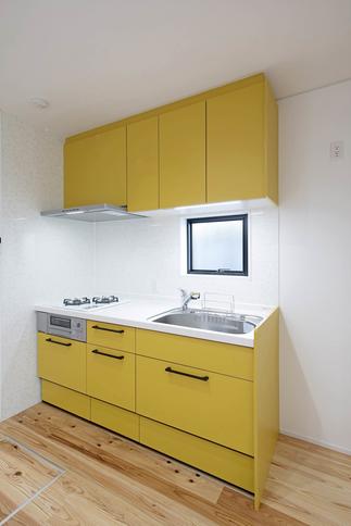 暮らしをつなぐ。笑顔でつなぐ。二世帯のすまい。離れをリノベーション。