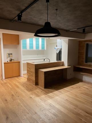 キッチンはリクシルの「シエラ」