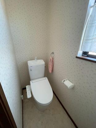 古くなったトイレを交換！
