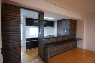 食事ができるダイニングカウンター