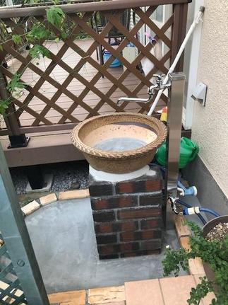 外部手洗い場（after）