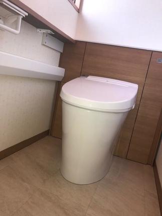 2Fトイレ（リフォレ：手洗い付き）