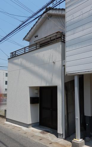 玄関廻りとキッチン周りが新しくなりました！