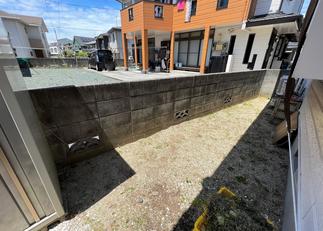 【施工前】　サイクルポート設置