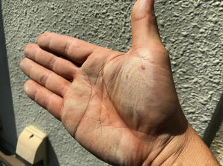 チョーキング　塗装のサイン