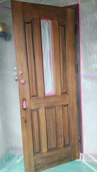 ２~３回に分けて色をつけていきます。