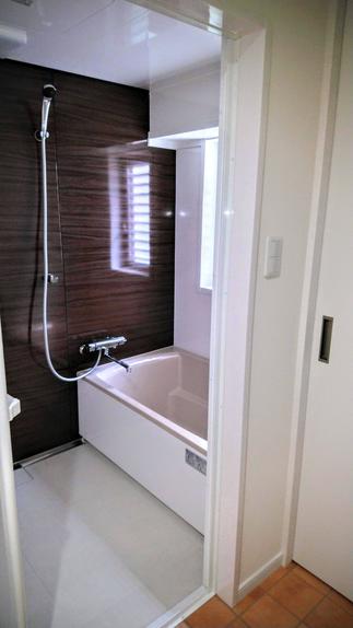 サイズオーダーで広くなったユニットバス