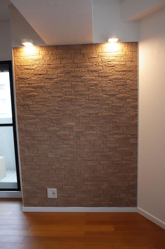 アクセントになるエコカラットでインテリア性と機能をプラス。