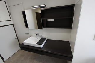 洗面化粧台取替