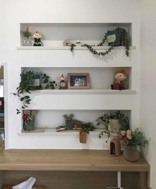 壁厚を利用したニッチ飾り棚