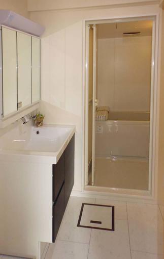 明るく使いやすい洗面脱衣室