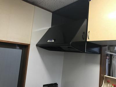 渡辺勝利様邸キッチンBEFORE (4).jpg