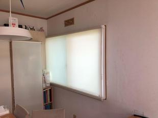 内窓「インプラス」とロールスクリーン工事