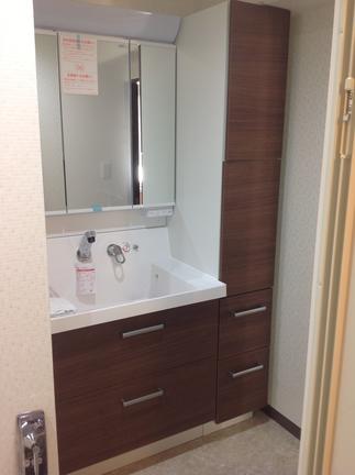 ＬＩＸＩＬ　ピアラ