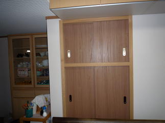 キッチン　戸棚　After