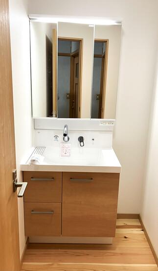 洗面化粧室新設