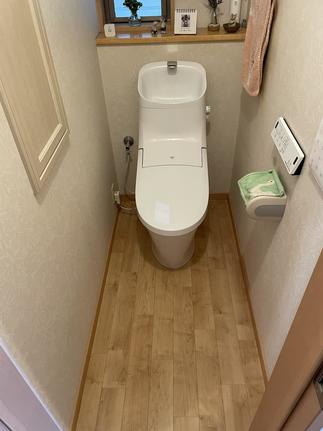 アメージュZAシャワートイレ　LIXIL