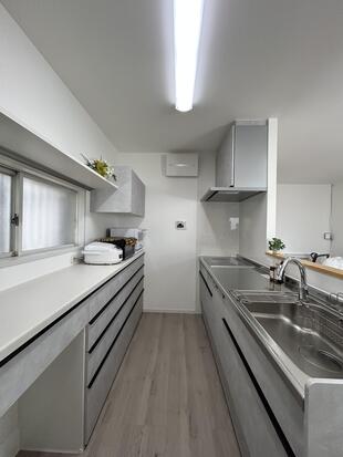 収納・デザイン・暮らしやすさを追求したキッチンリフォーム