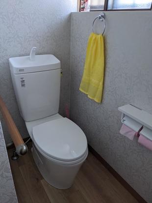 豊前市　トイレリフォーム　別々の部屋のトイレを一つに