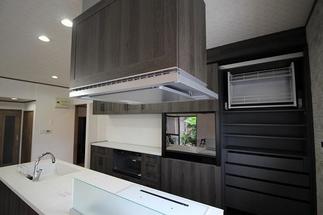 ２WAYのキッチン収納扉