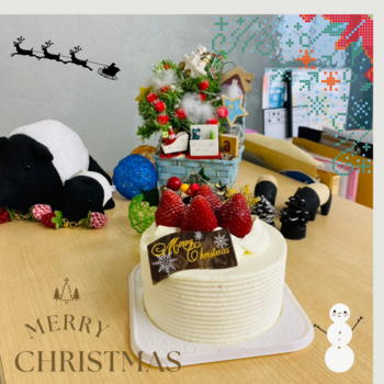 Gold and Beige Simple Merry Christmas Instagram Post_20251219_154401_0000.png