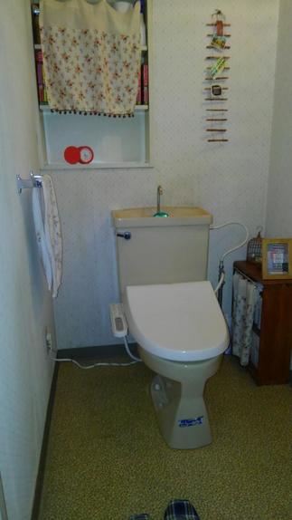 トイレ（リフォーム前）