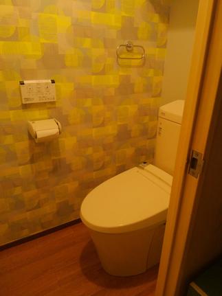 モダンイメージのトイレ空間に大変身しました！