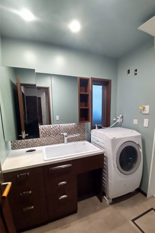 川崎市 F様邸 色と素材にこだわった、洗面室・浴室一新リフォーム