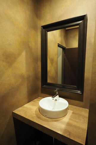 パウダールーム　