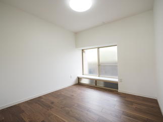 4.5畳和室→パントリーへ　After