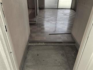 玄関　Before