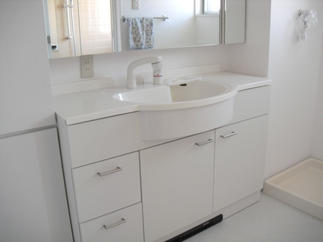 機能性とデザイン性を併せ持った水廻りを設備。