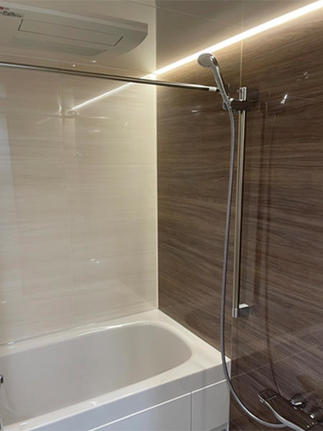 使いやすさを追求した心地よいバスルーム